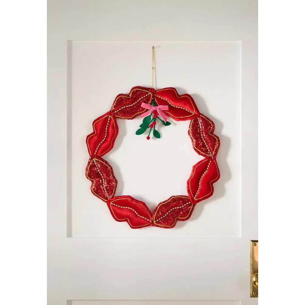 Anthropologie Kissmas Wreath